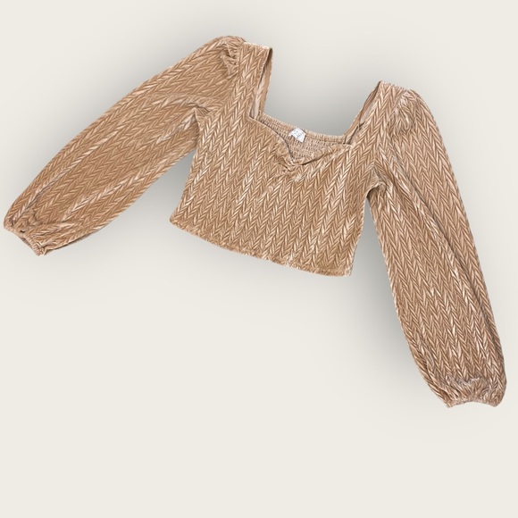 Sage the Label Crop - Picture 5 of 15